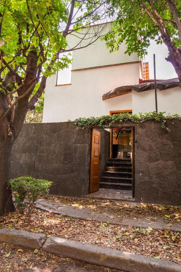 Casa Blanca In Coyoacan Mexico City Exterior photo